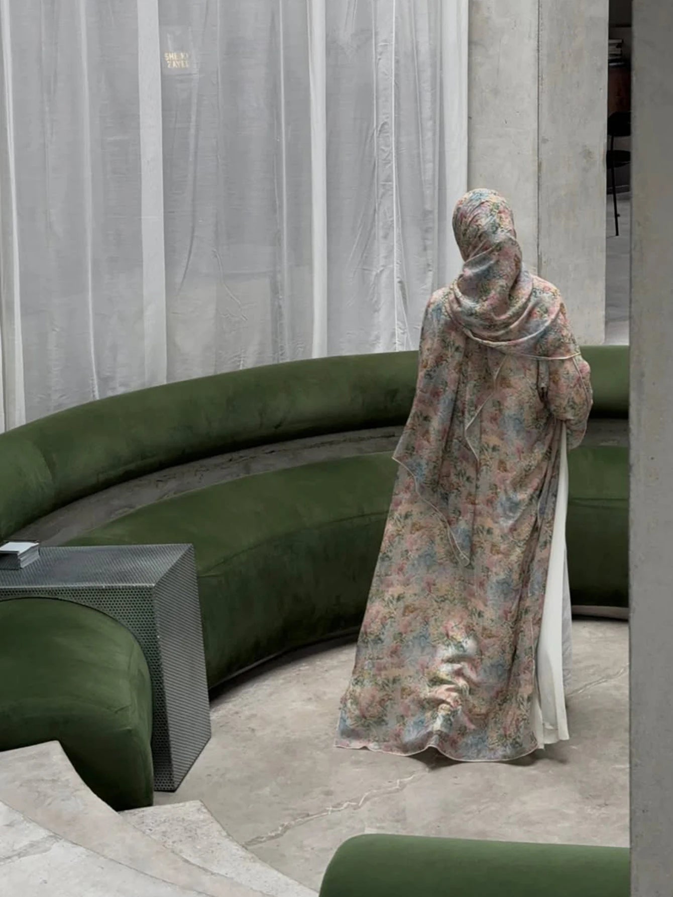 Floral Print Abaya Robe with Headscarf